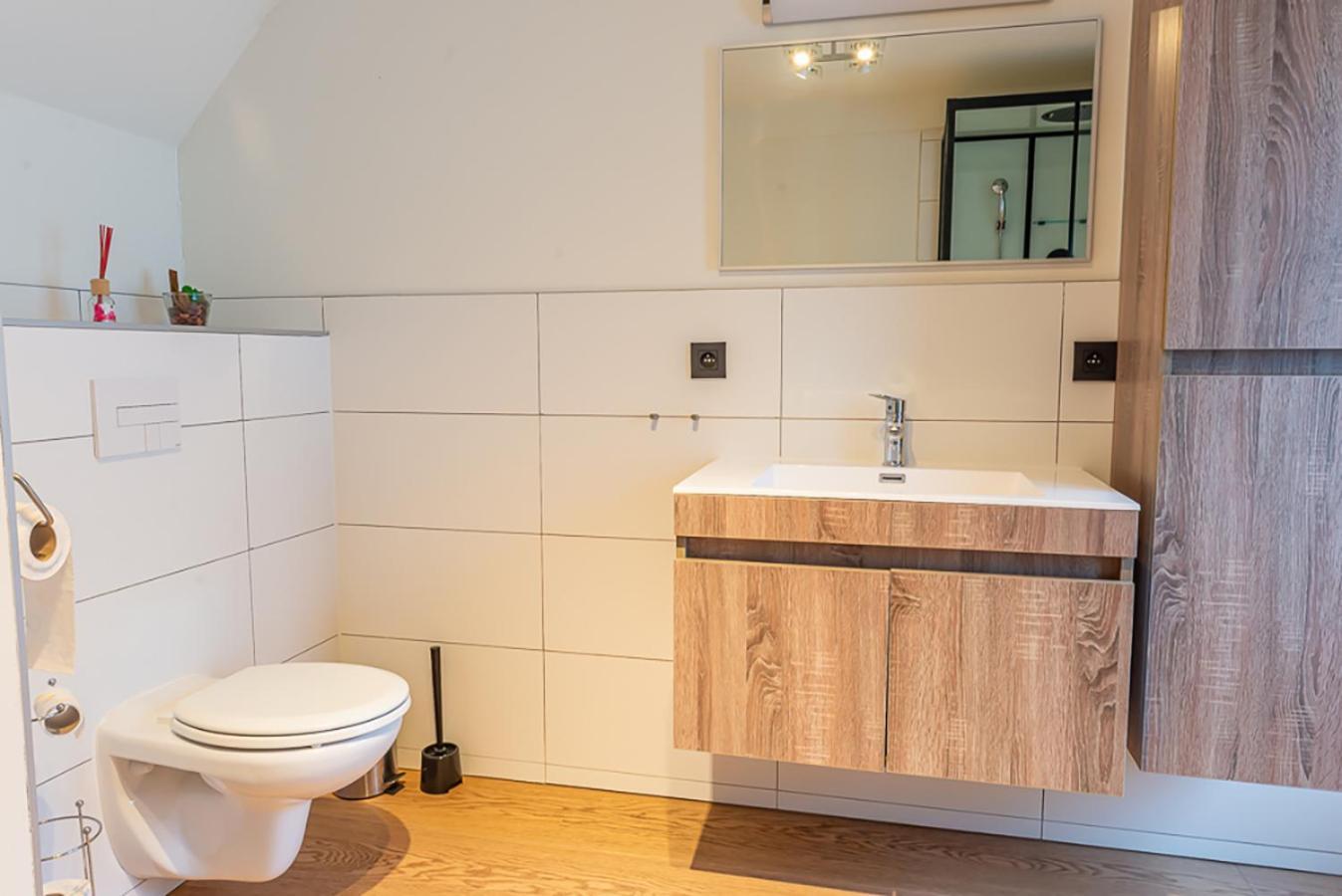 מסיק Guesthouses By Hotel Van Eyck מראה חיצוני תמונה