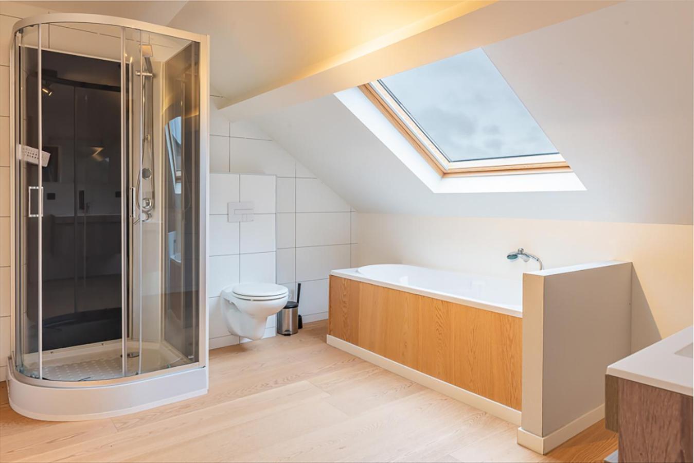 מסיק Guesthouses By Hotel Van Eyck מראה חיצוני תמונה